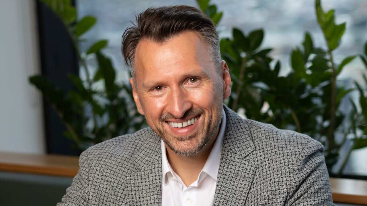 Pavel Entin
