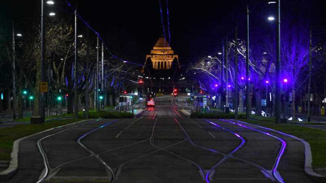 Melbourne en toque de queda nocturno