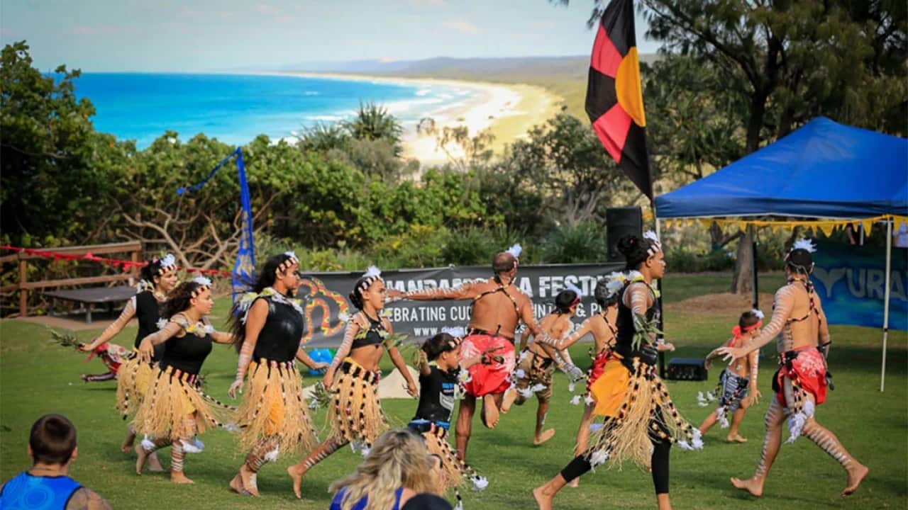 Quandamooka Festival community dance group