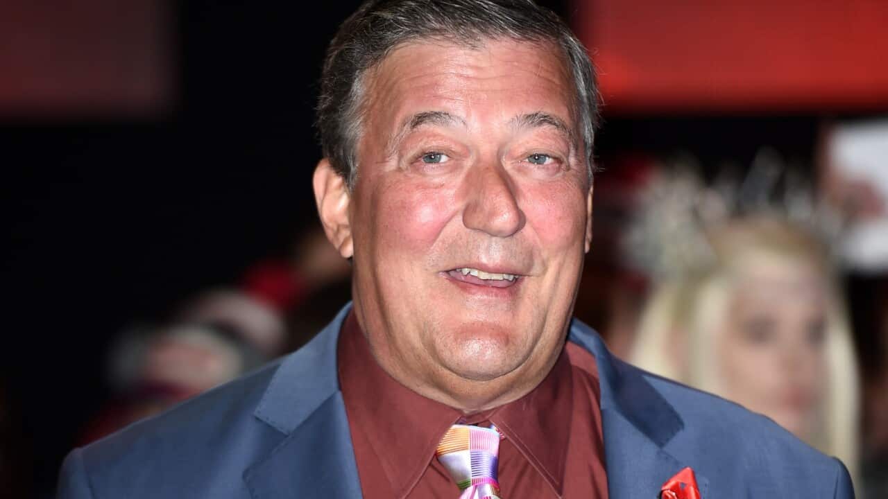 Stephen Fry marries Elliot Spencer