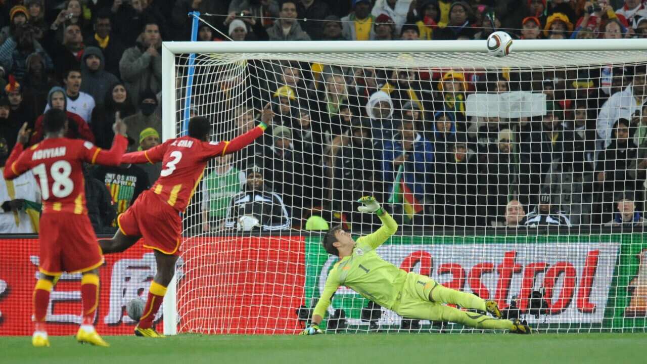 The player’s anxiety at the penalty kick: a conversation with co-author of 'Nerves of Steel's Benno Torgler