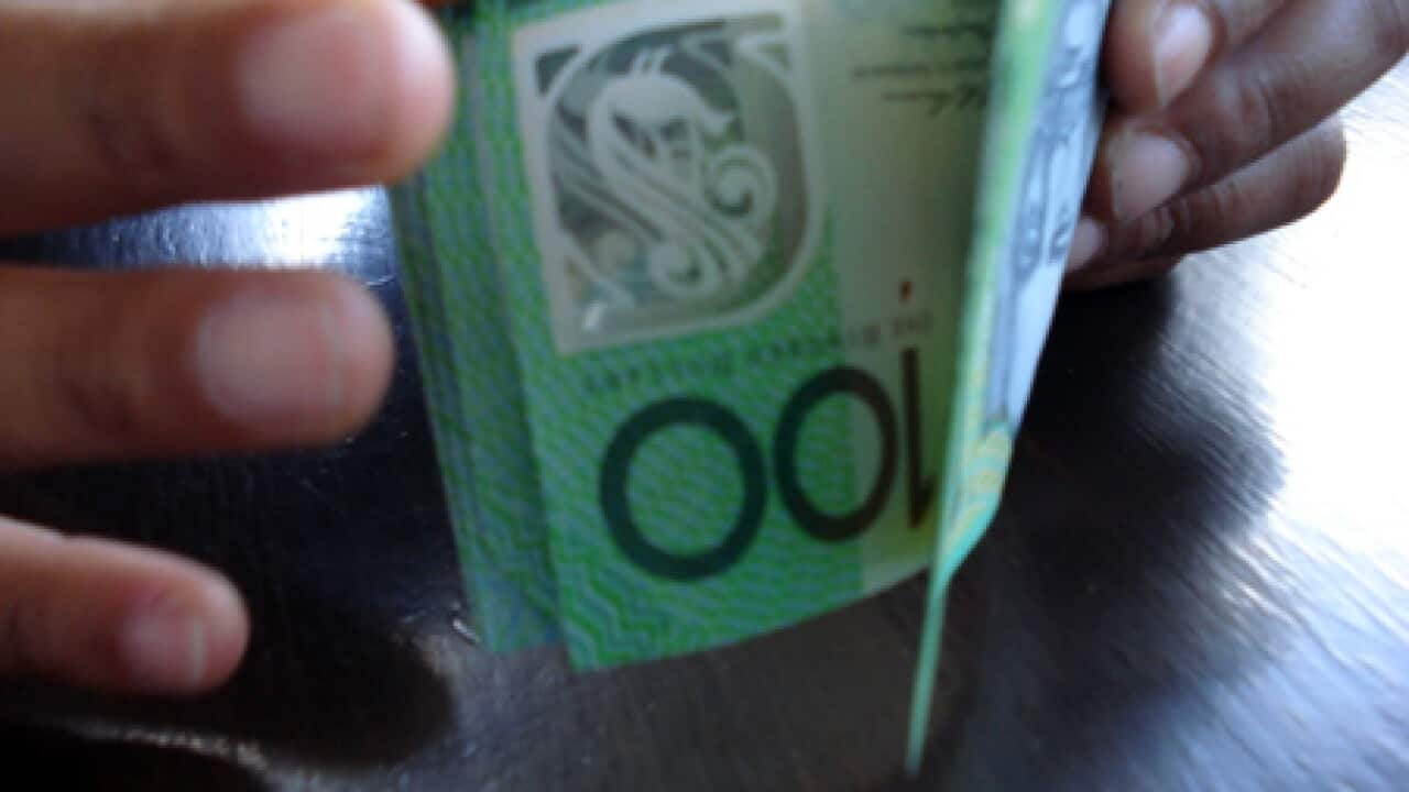 money_100_L_0405_sbs_1231067199