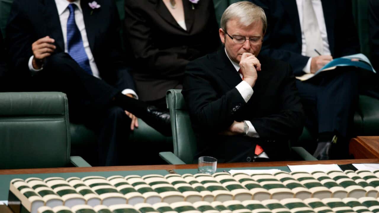 Australian Prime Minister Kevin Rudd delivers an apology to the Aboriginal people