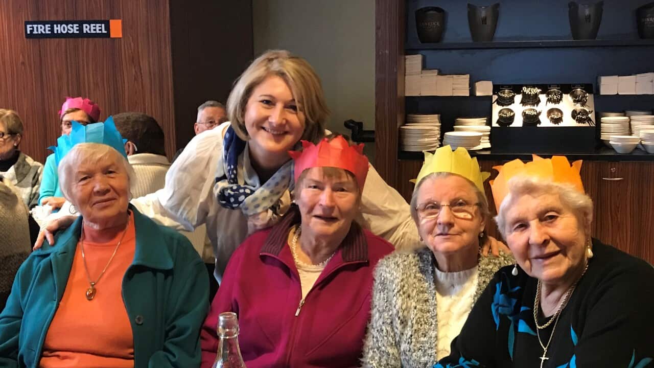 Malgorzata Zuchowska with Polish seniors