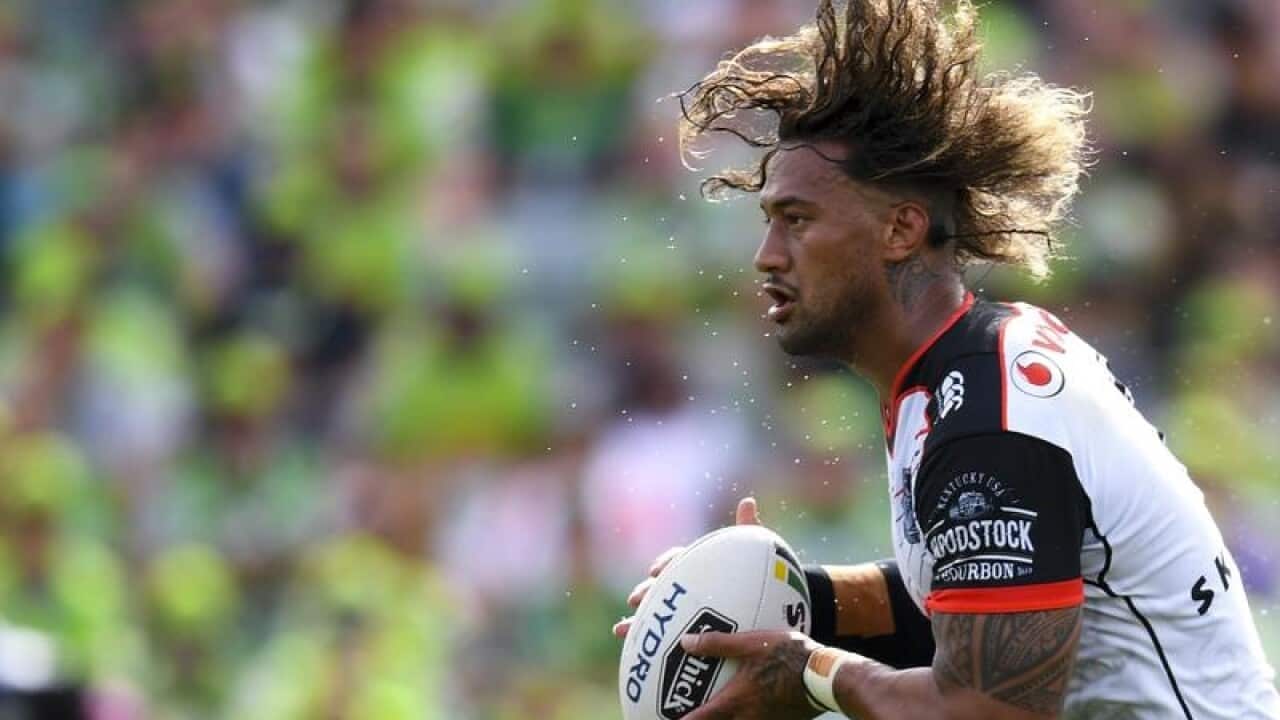 James Gavet