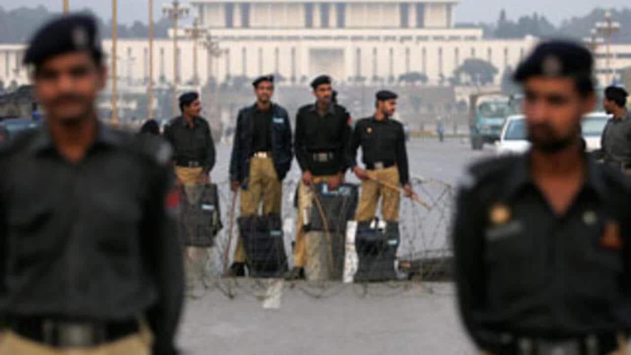 Pakistan arrests alleged IS supporters