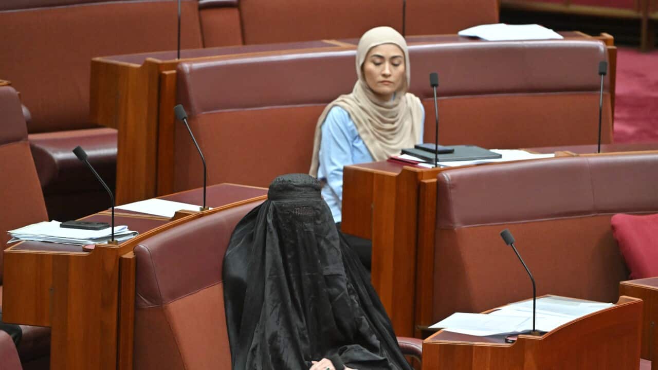 PAULINE HANSON BURQA SENATE