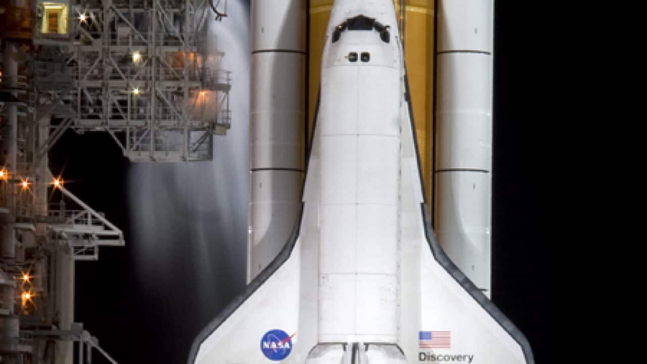 Discovery_shuttle_092908_AAP_B_284726526