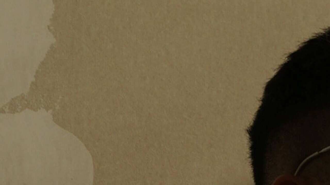 Supernino, all'anagrafe Davide Sgro, classe 1994, è un cantautore torinese.