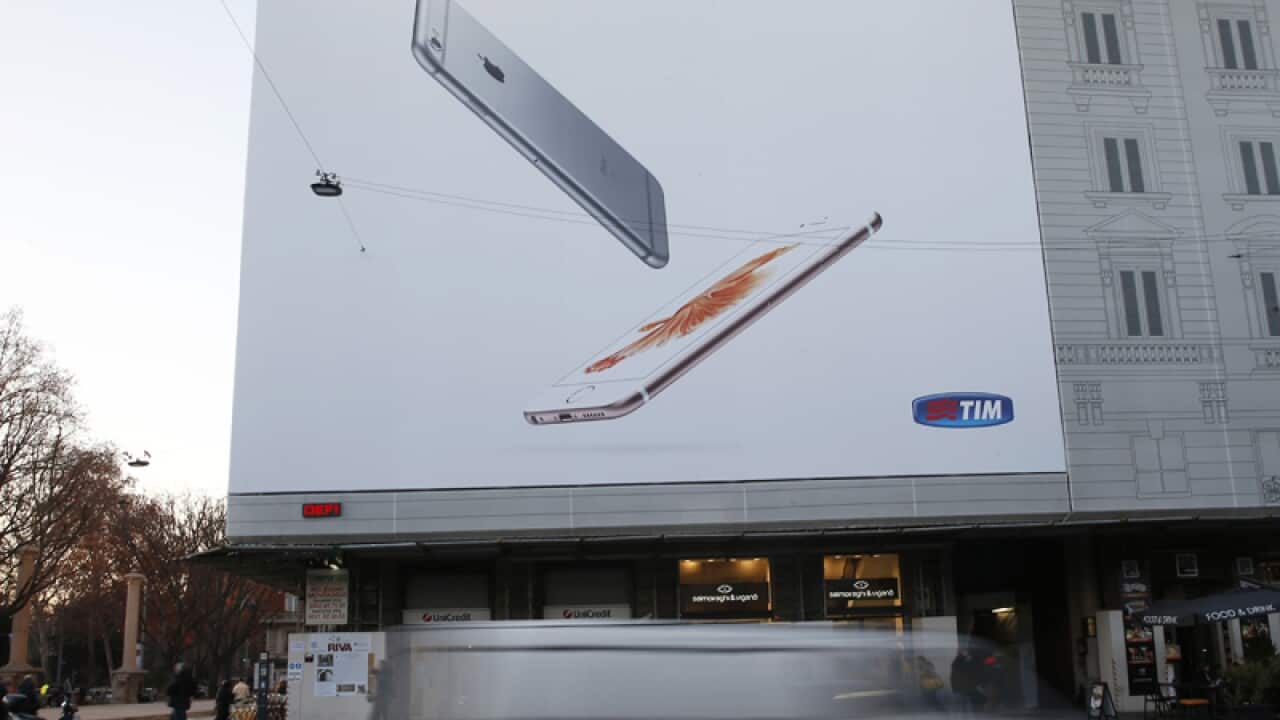 An ad for an Apple iPhone in Milan