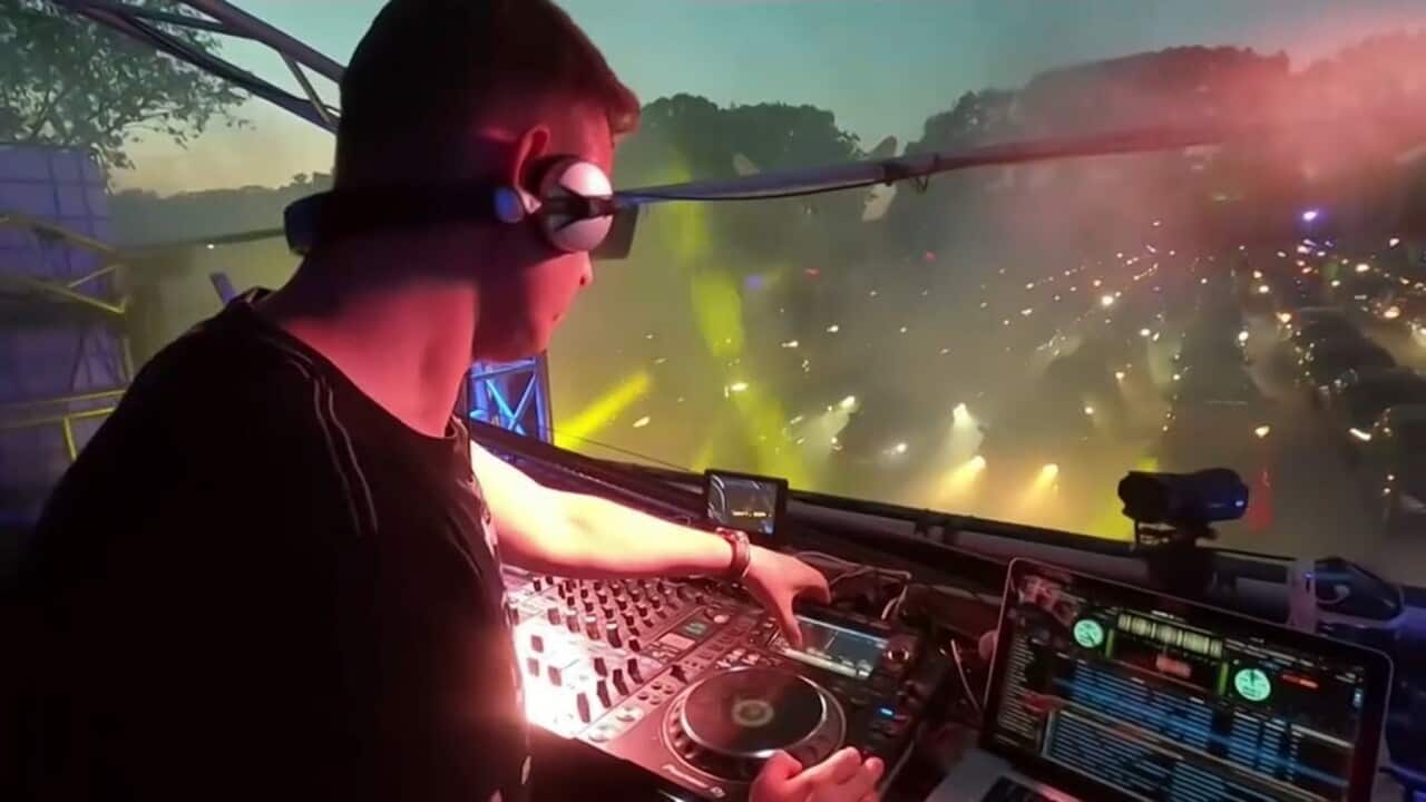 Germany's socially distanced rave