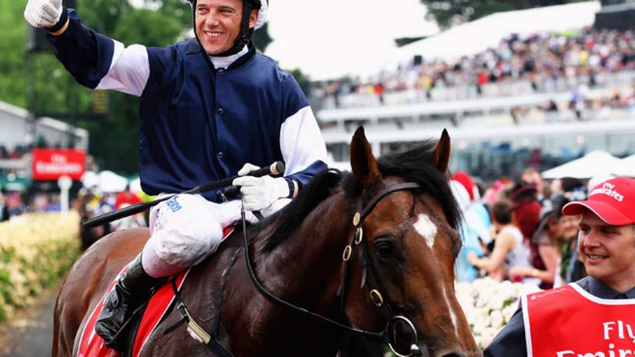 green_moon_2043481140