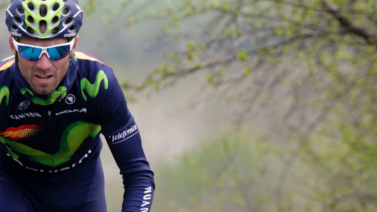 Alejandro Valverde prepares for Liege-Bastogne-Liege