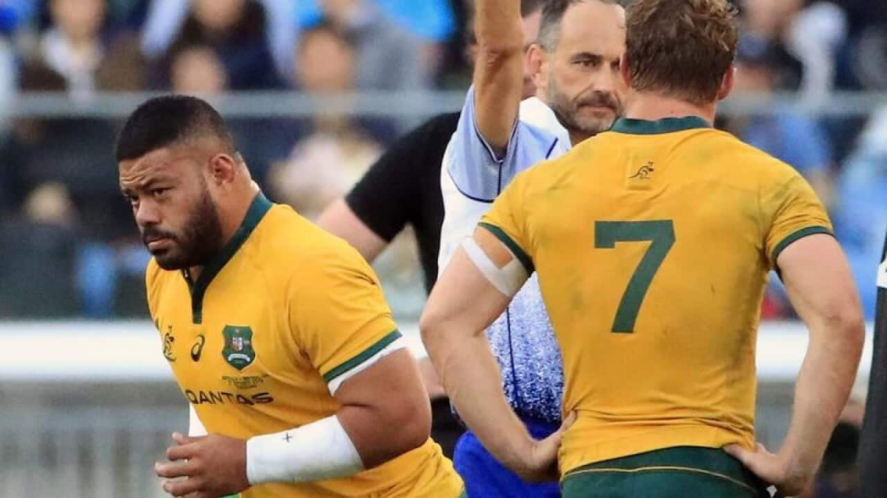 Australia hooker Tolu Latu (l).