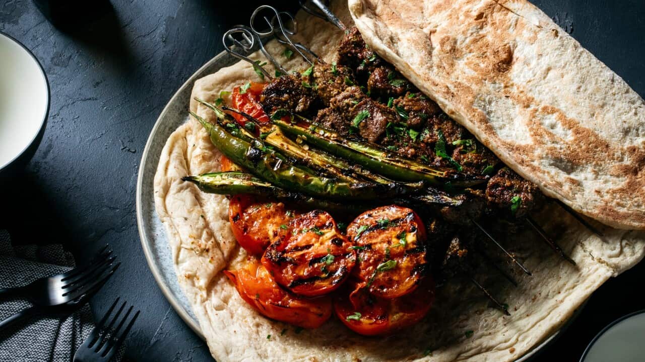 Sweet and sour kebab (kabab torsh)