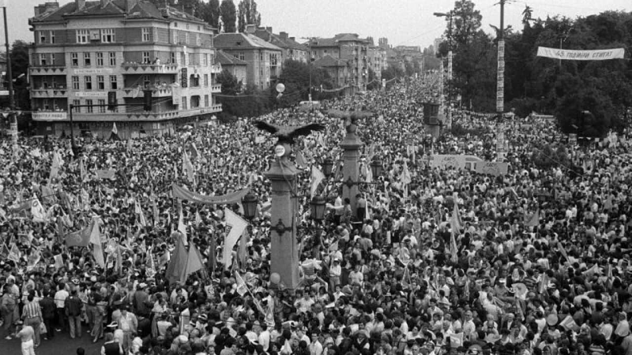 Проблемите на българския преход са свързани и със съзнателно заложени капани