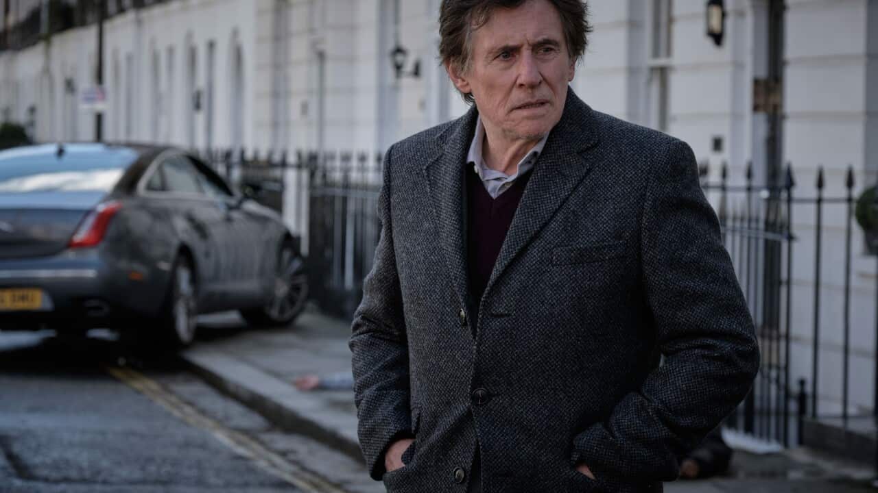 La Guerre Des Mondes - War of the Worlds Episode 2, Gabriel Byrne