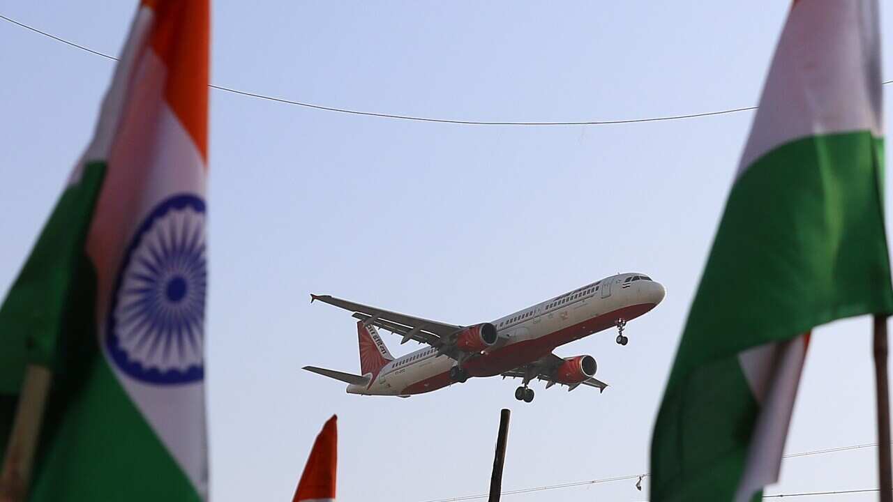 An Airbus A321-211 of Indian carrier Air India approaches for landing at Chhatrapati Shivaji Maharaj International Airport, in Mumbai, India, 18 January 2020