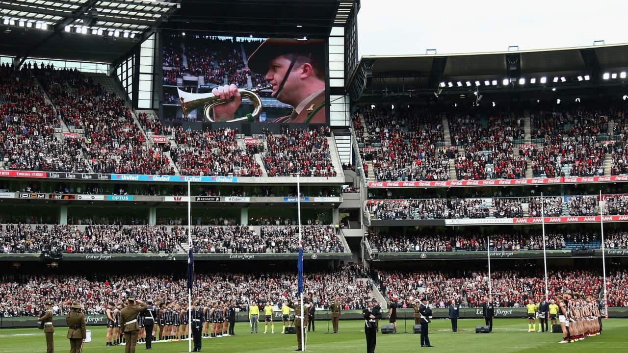 O derby Essendon-Collinwood é um clássico da AFL no Anzac day
