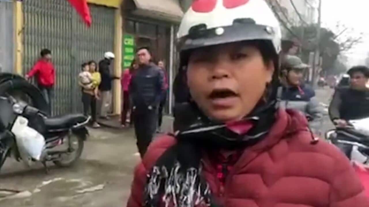 Trịnh Bá Phương và mẹ, bà Cấn Thị Thêu, một nhà hoạt động mới ra tù, đã không thể đi quá xa khỏi nhà.