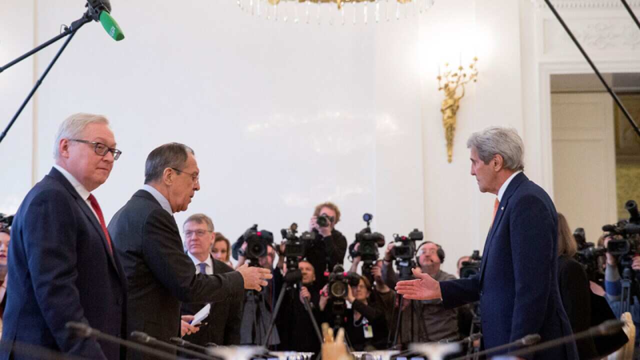 John Kerry meets with Sergey Lavrov