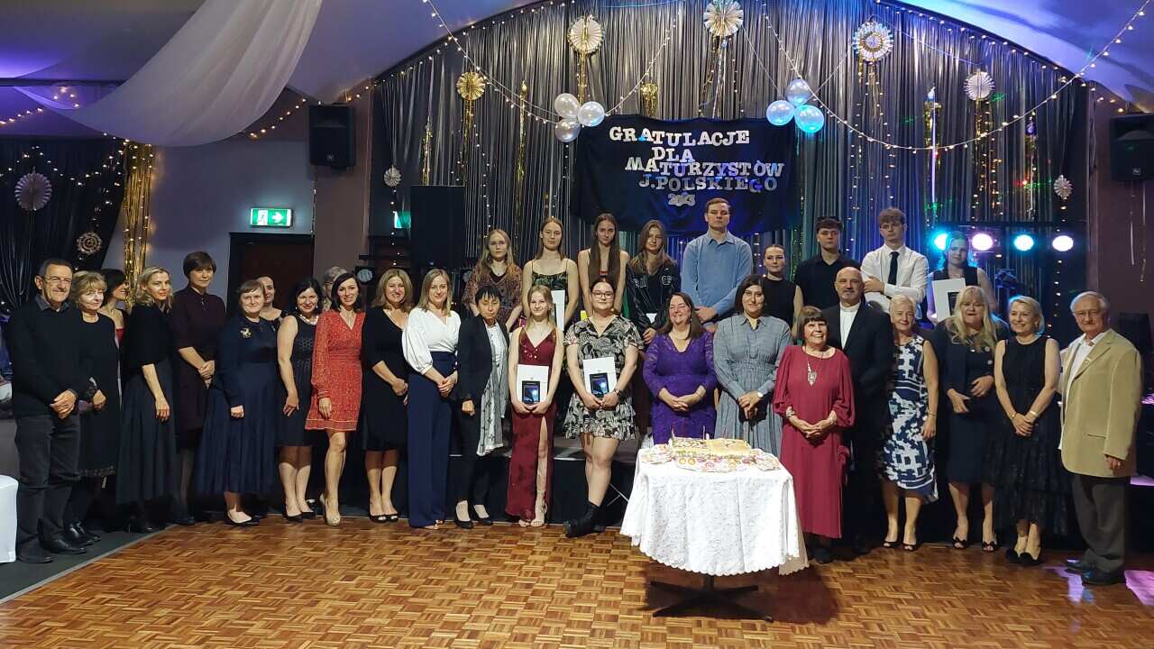 maturzysci 2023.jpg