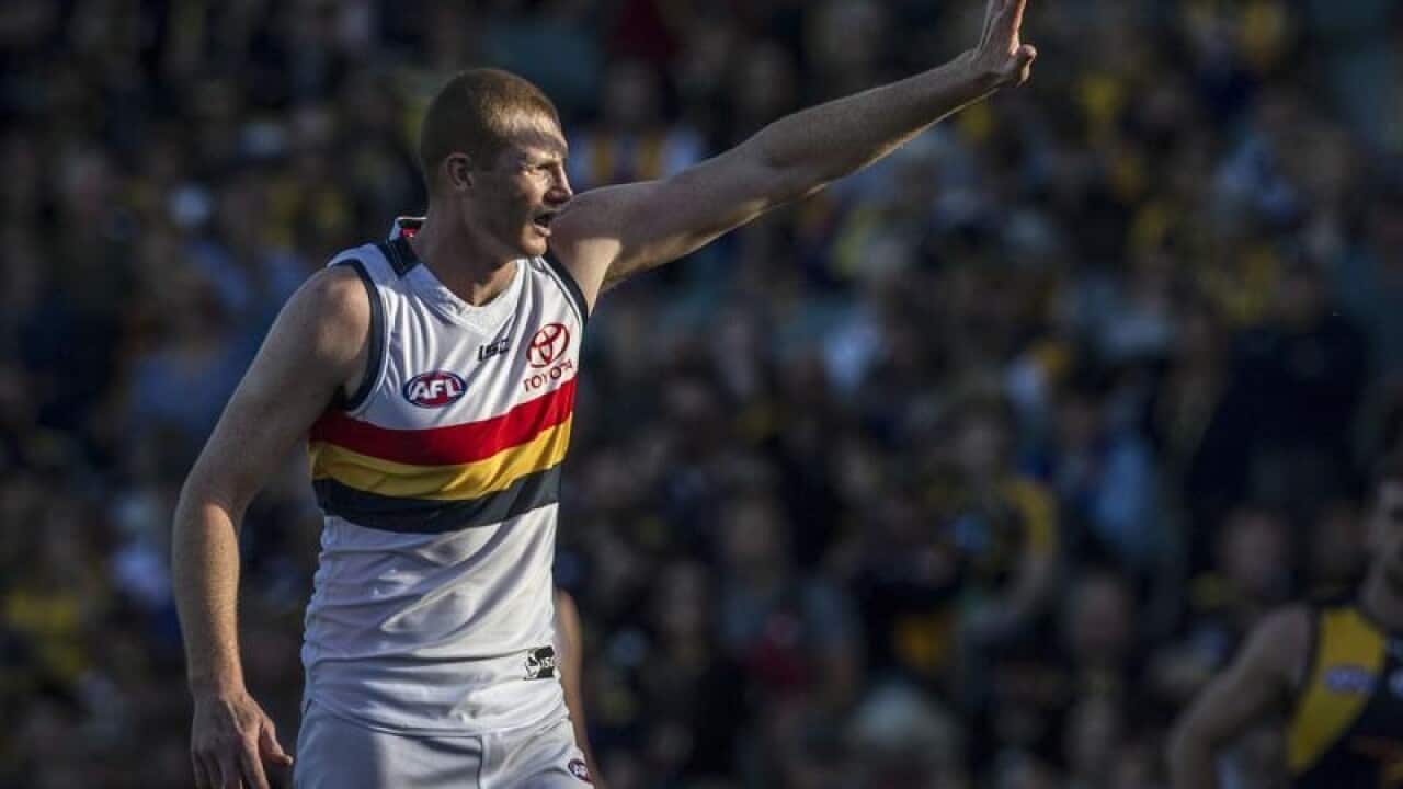 Sam Jacobs of the Adelaide Crows