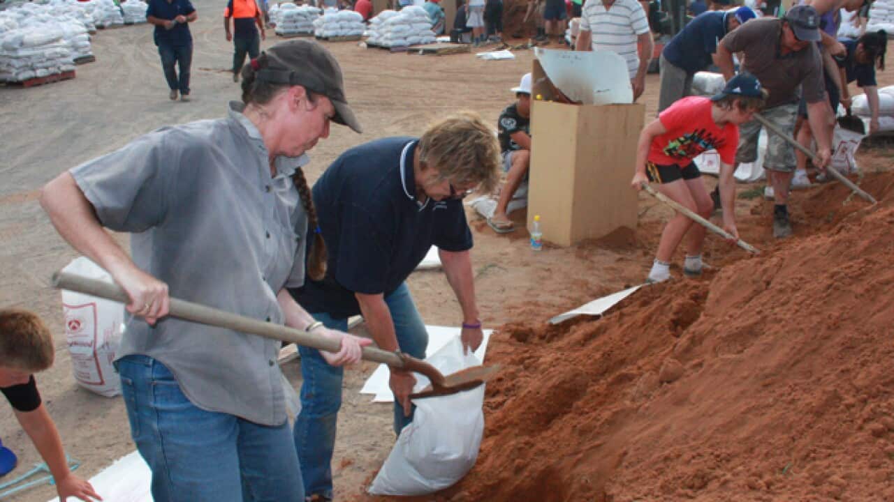 swan_hill_victoria_flood_110125_B_aap_1437773027
