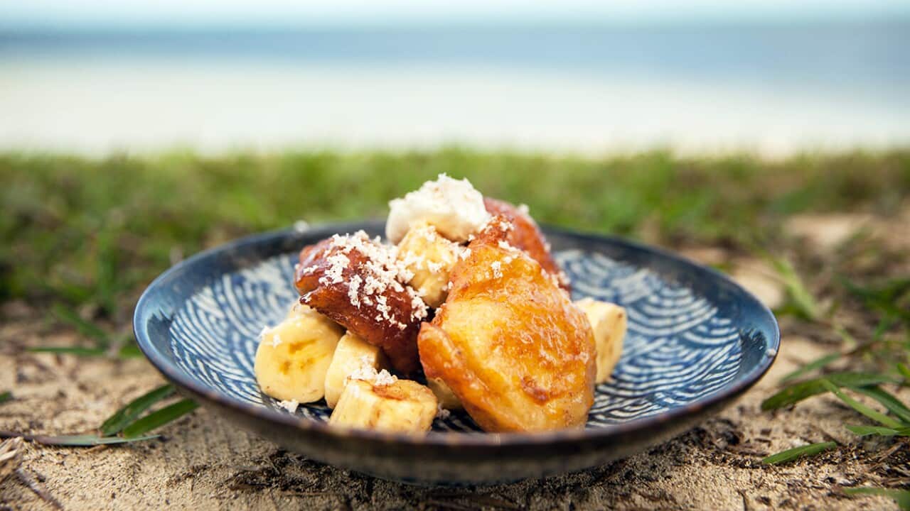 Banana fritters with honey and coconut