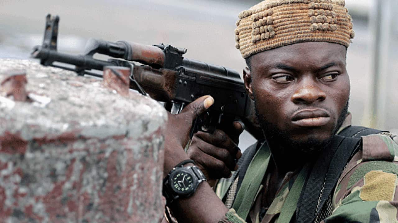 ouattara_fighter_icoast_110411_B_AAP_1963564327
