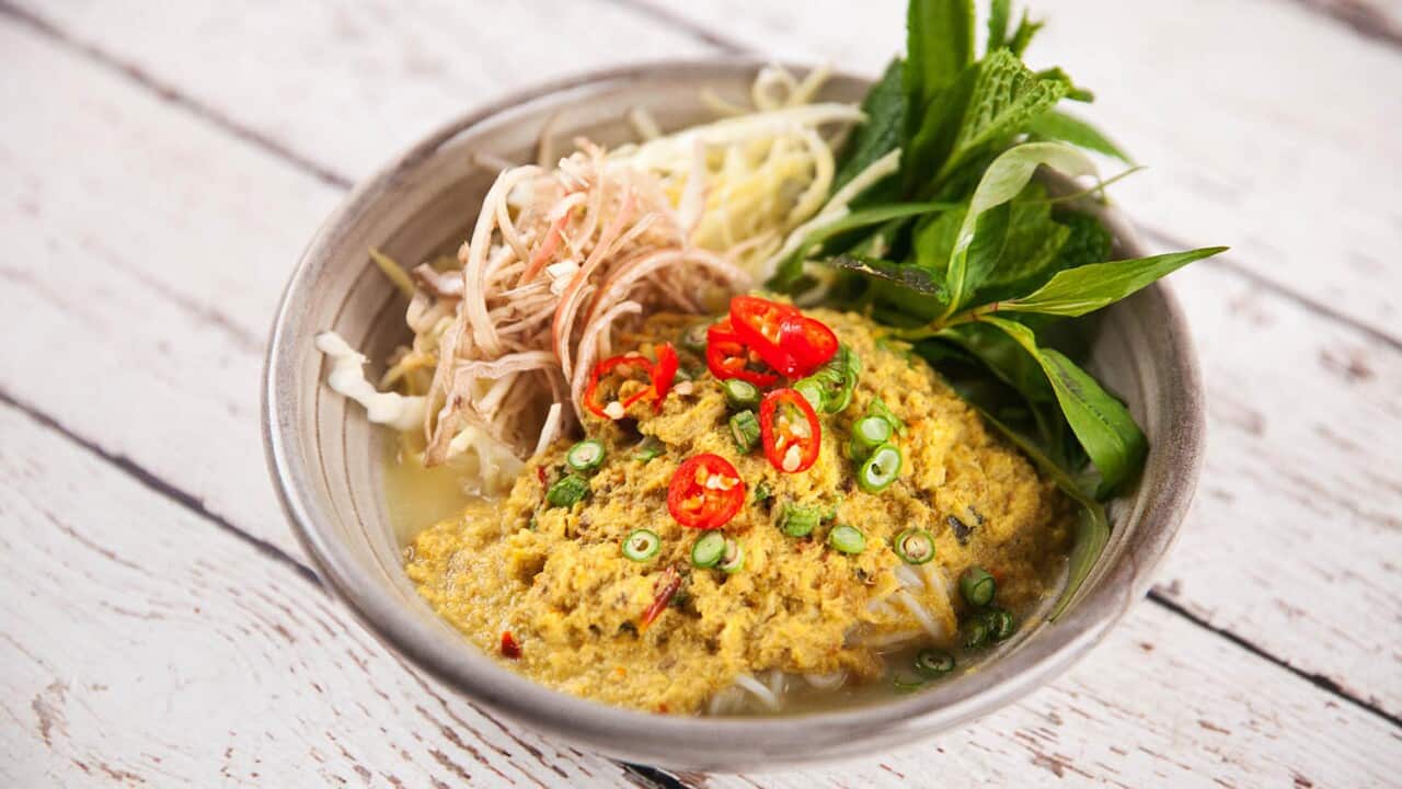 Fish curry vermicelli noodle soup (Num Banh Chok)