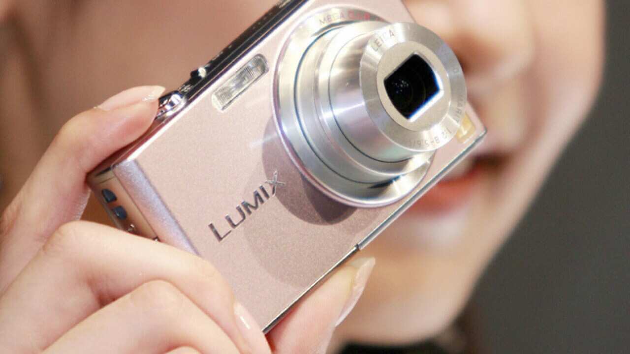 Beuty-Camera-Japan_B_Getty_1064340748