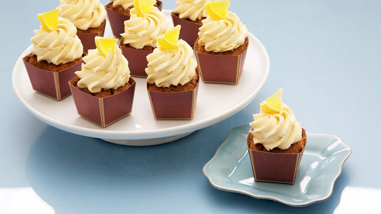 Earl Grey sweetie cakes with Meyer lemon frosting