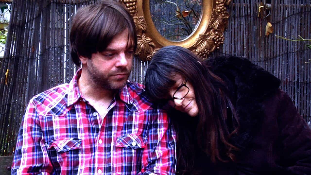 Walk-Away-Renee_int_640_862719723