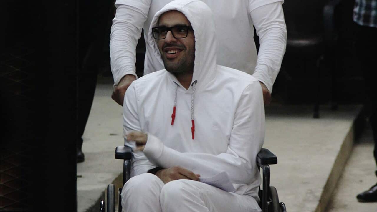 Mohamed Soltan released from Egyptian jail