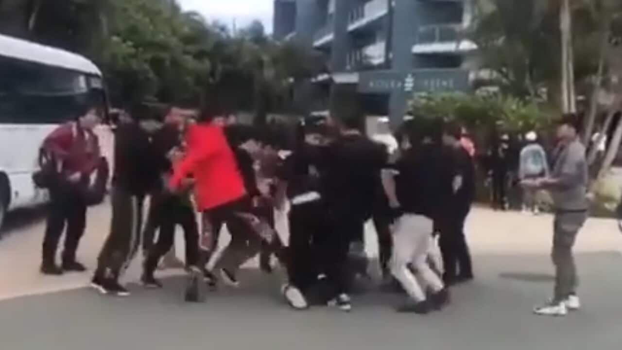 Fight between iQIYI crew and fans of its famous show