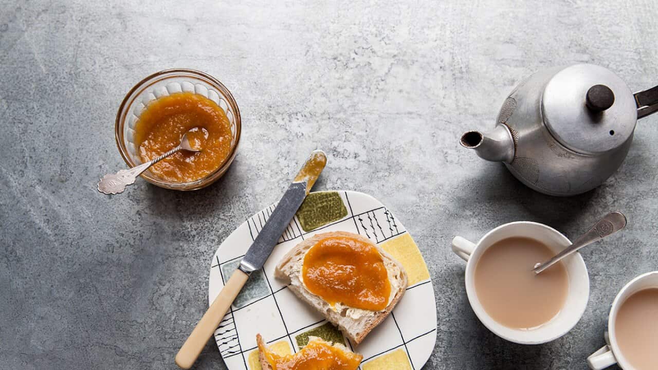 Apricot, chamomile and vanilla bean 'jam'