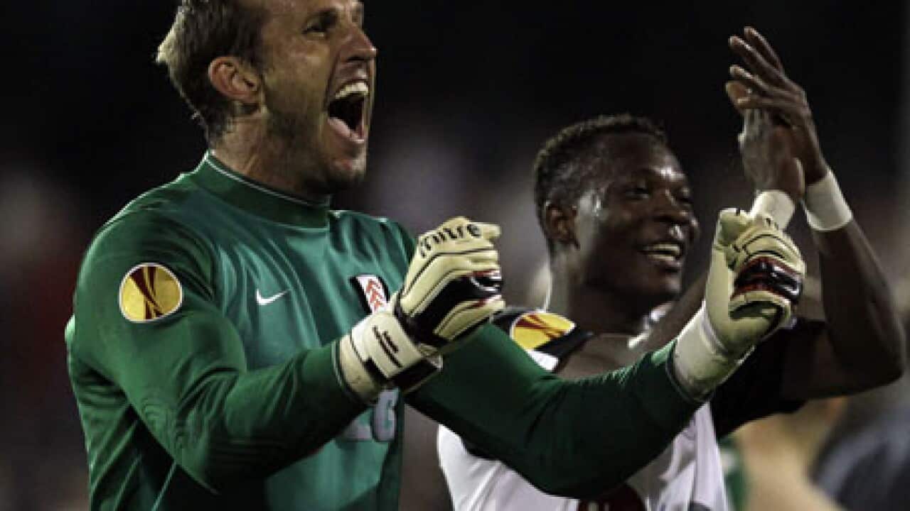 fulham_europa_schwarzer_B_aap_1897677059