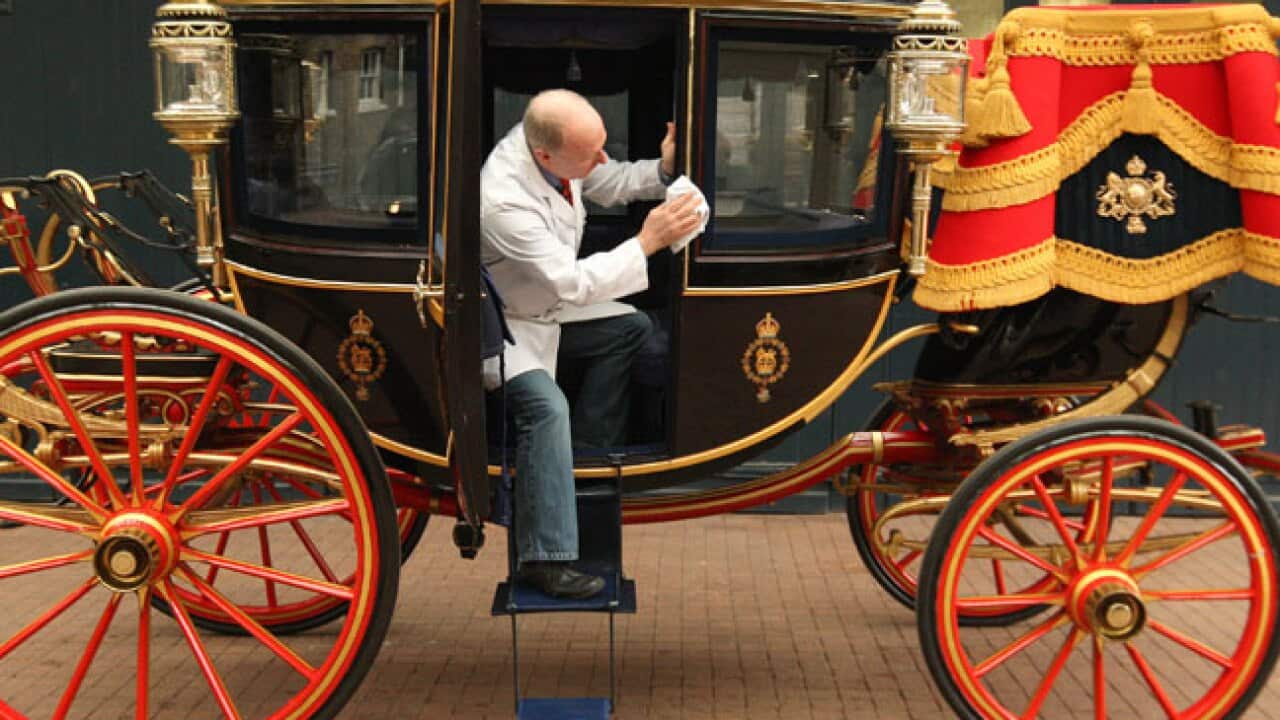 royal_carriage_110322_B_aap_415503345