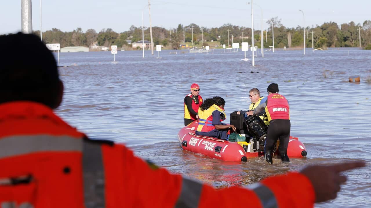 FLOODING NSW CLEAN UP