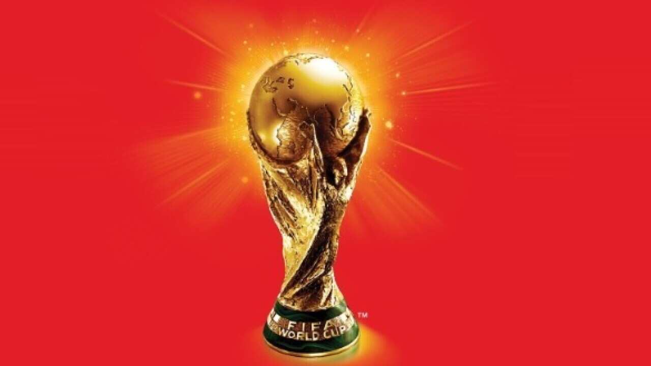 interesting-facts-of-fifa-world-cup-trophy-01.jpg