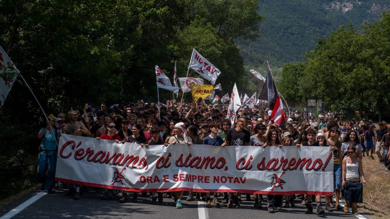 No TAV Protesters Clash with Police in Val di Susa