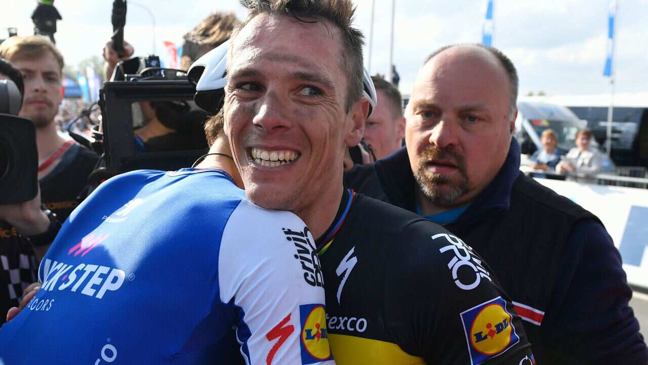 Phillipe Gilbert wins the 2017 Tour of Flanders