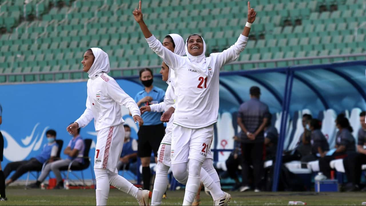 Iran women's football team