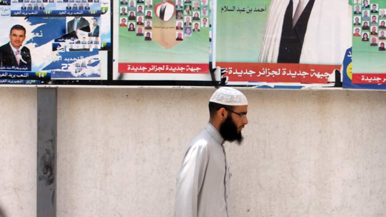 algeria_elections_120510_aap_2044500656