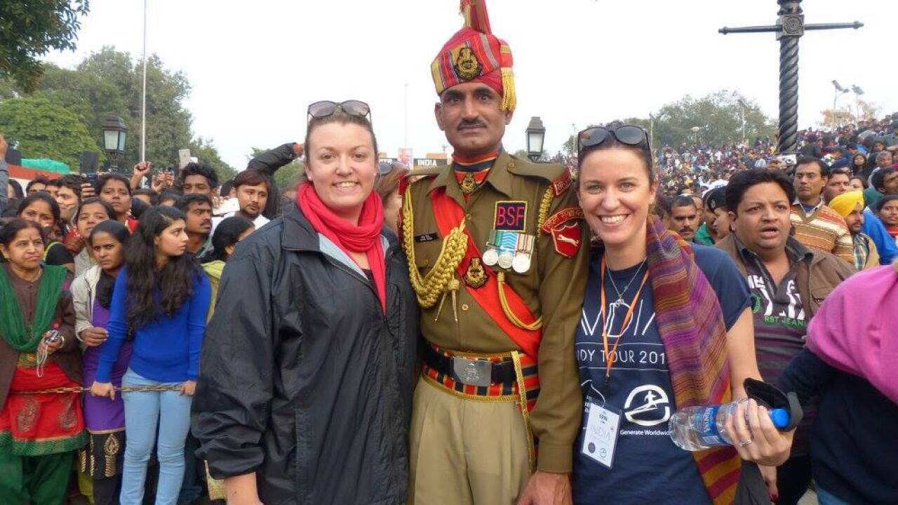 India study tour, 13 Australians head to India
