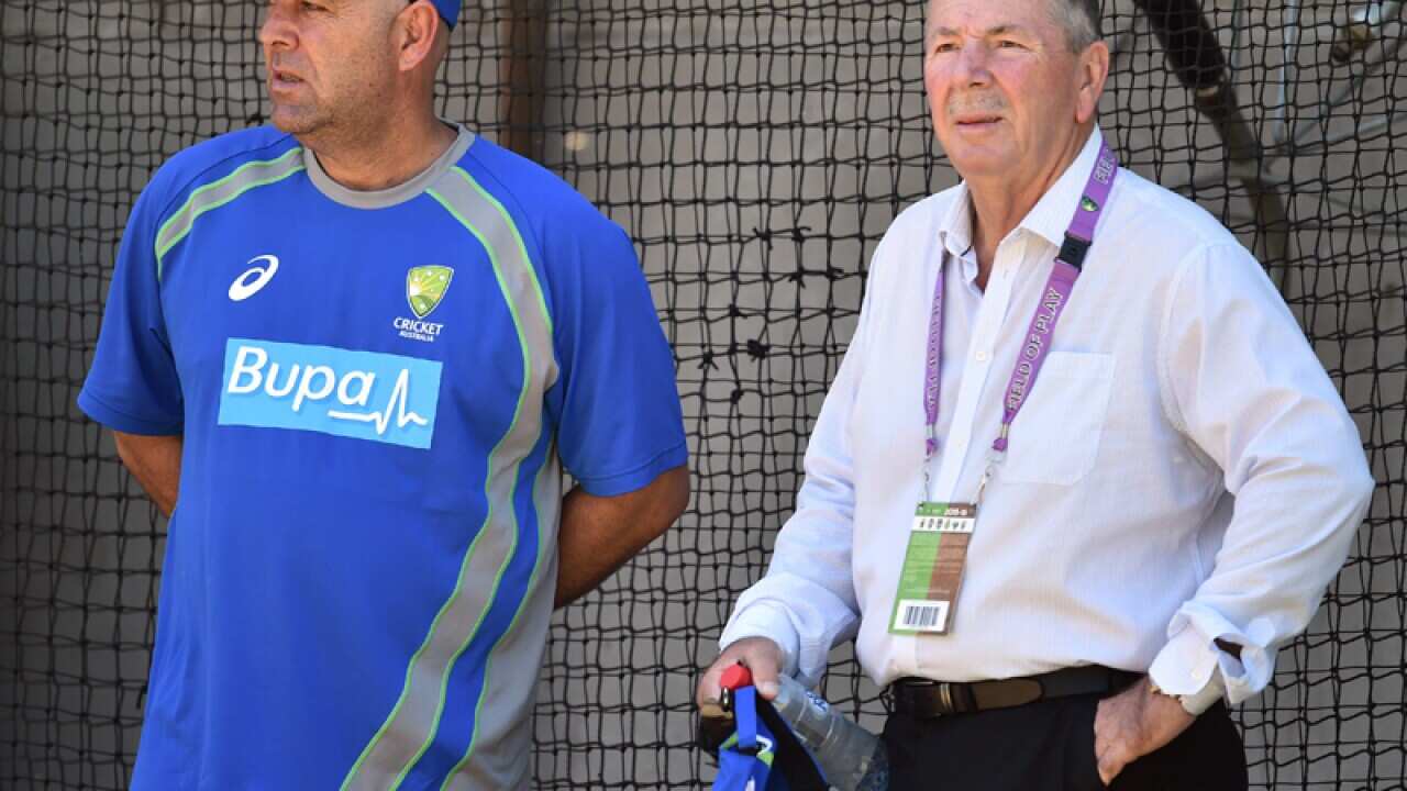 Chairman of selectors Rod Marsh (R)