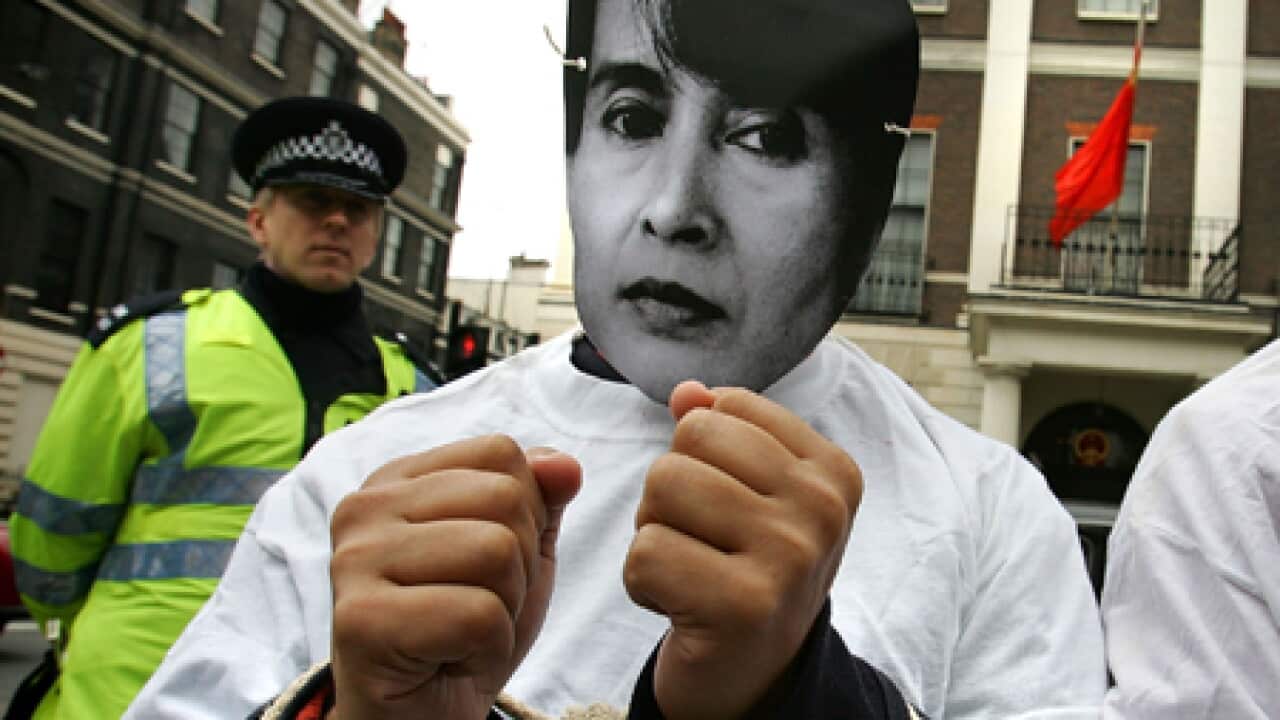 suu_kyi_protest_1405_getty_1569485503