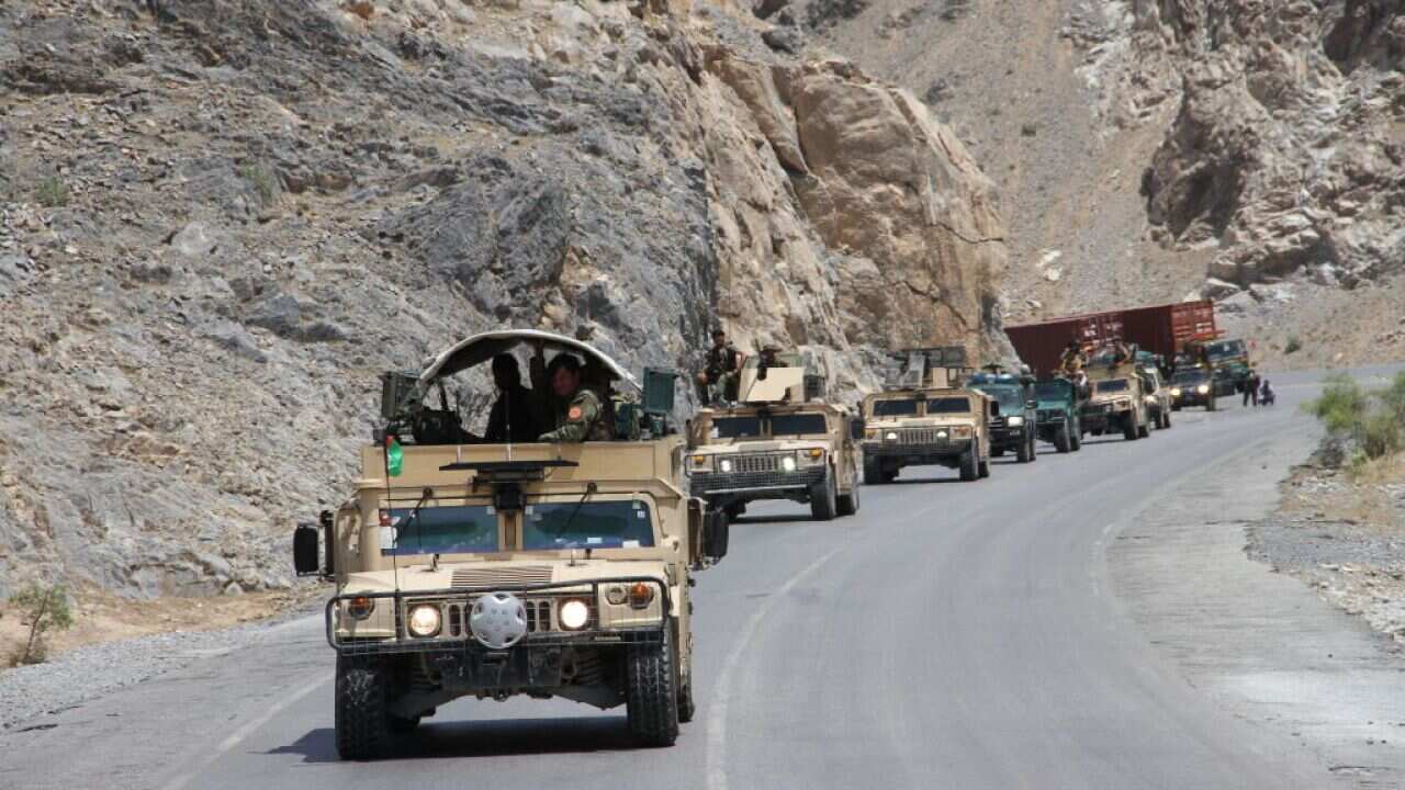 Violence resurges as Afghan govt, Taliban swap control of districts