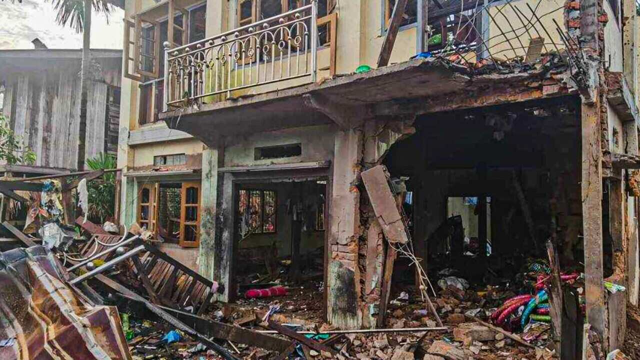 Air strikes in the the civil wars